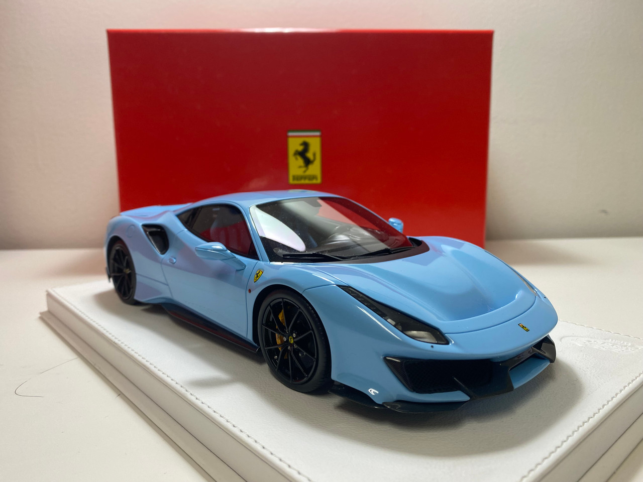 1/18 BBR Ferrari 488 Pista (Baby Blue) Resin Car Model Limited 50