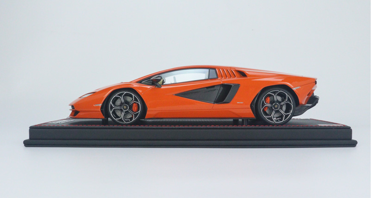 1/18 MR Collection Lamborghini Countach LP1800-4 Hardtop Orange