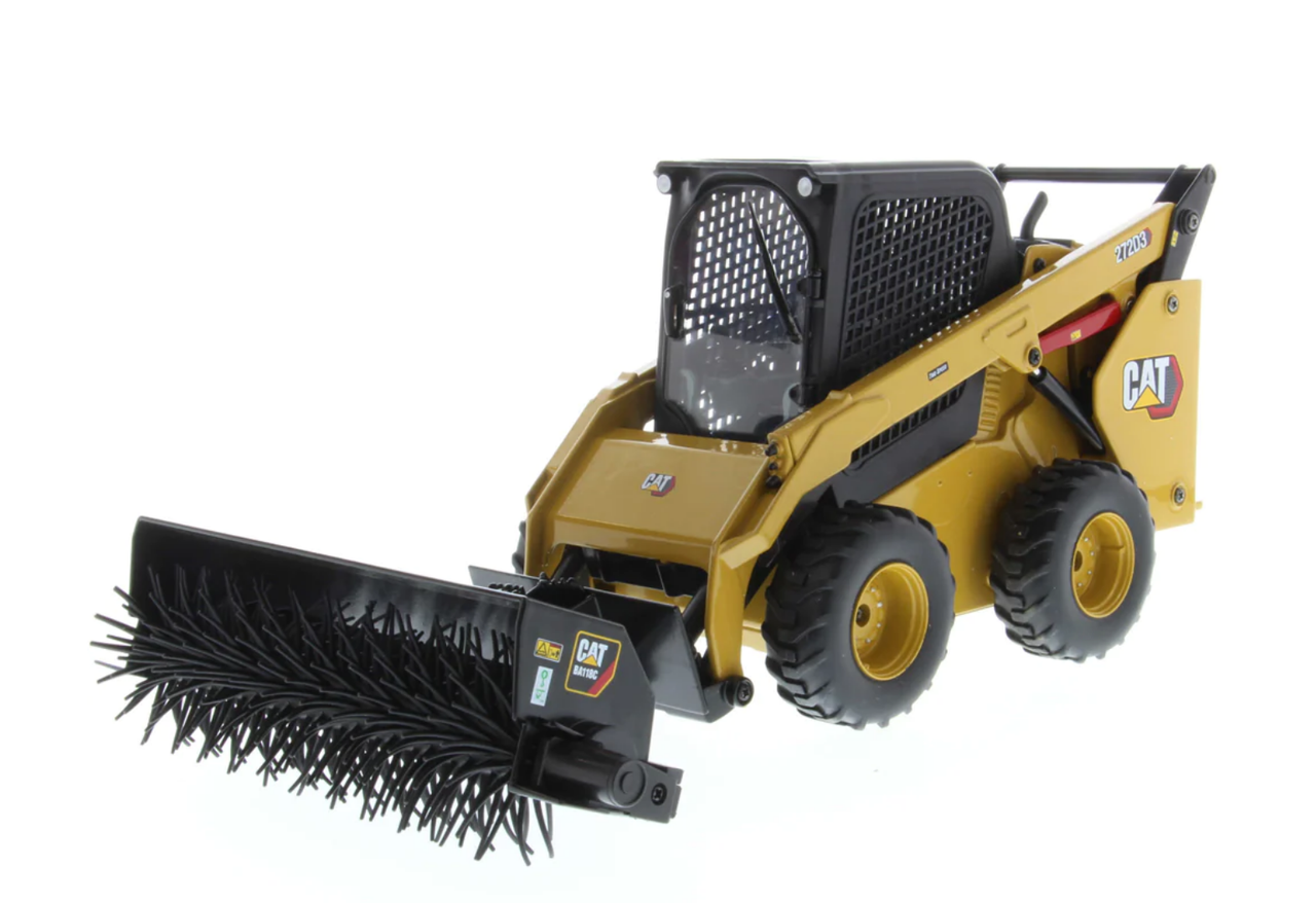 1/16 Diecast Masters Diecast Radio Control Cat 272D3 Skid Steer Loader (Includes 4 interchangeable Work Tools - Bucket, Auger, Forks, and Broom)