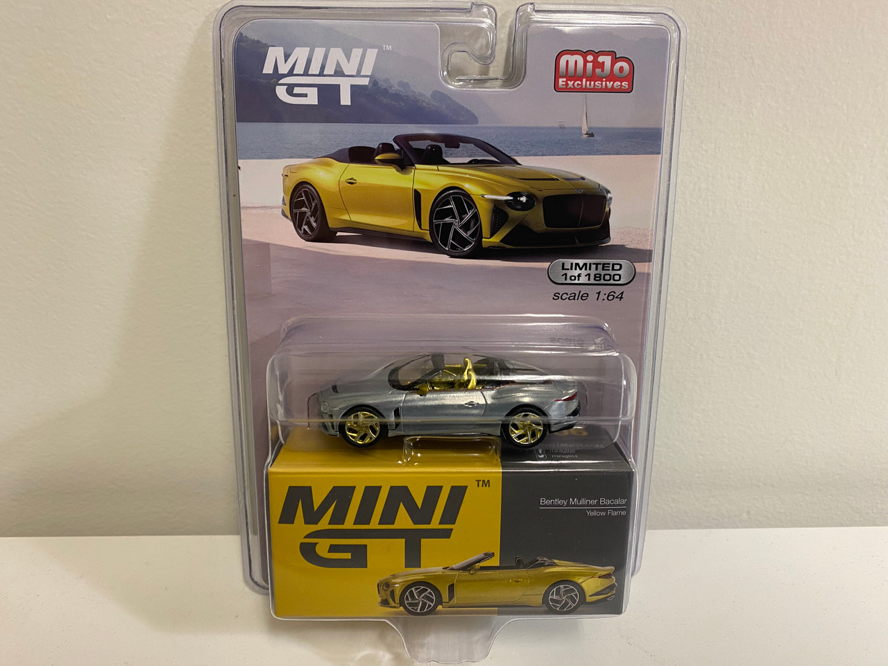 CHASE CAR 1/64 Mini GT Bentley Mulliner Bacalar (Silver with Gold