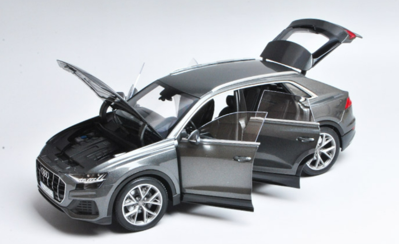 1/18 Dealer Edition Audi Q8 (Samurai Grey) Diecast Car Model