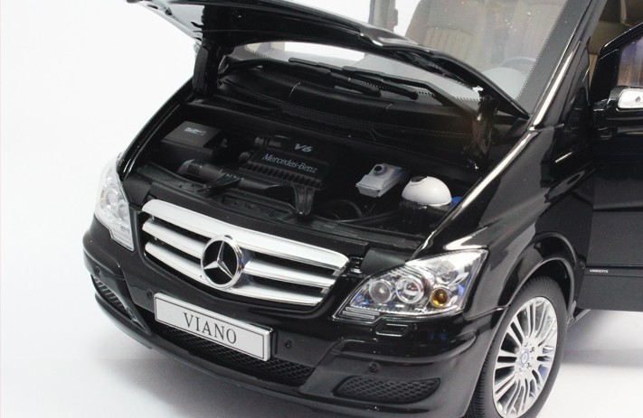 1/18 Dealer Edition Mercedes-Benz V-Class V-Klasse Viano Vito
