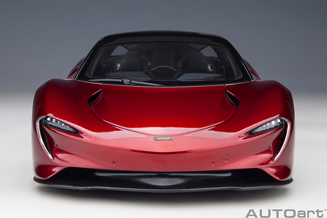 y  1/18 AUTOart McLaren Speedtail (Volcano Red) Car Model