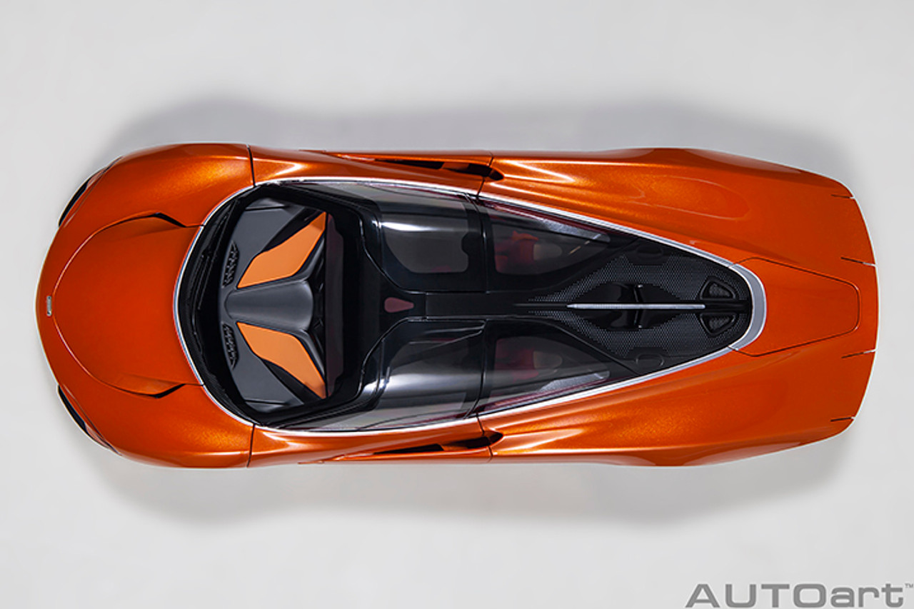 1/18 AUTOart McLaren Speedtail (Volcano Orange) Car Model