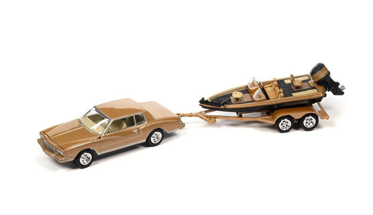 1/64 Johnny Lightning 1980 Chevrolet Monte Carlo with Bass Boat Trailer  (Gold) Diecast Car Moddel