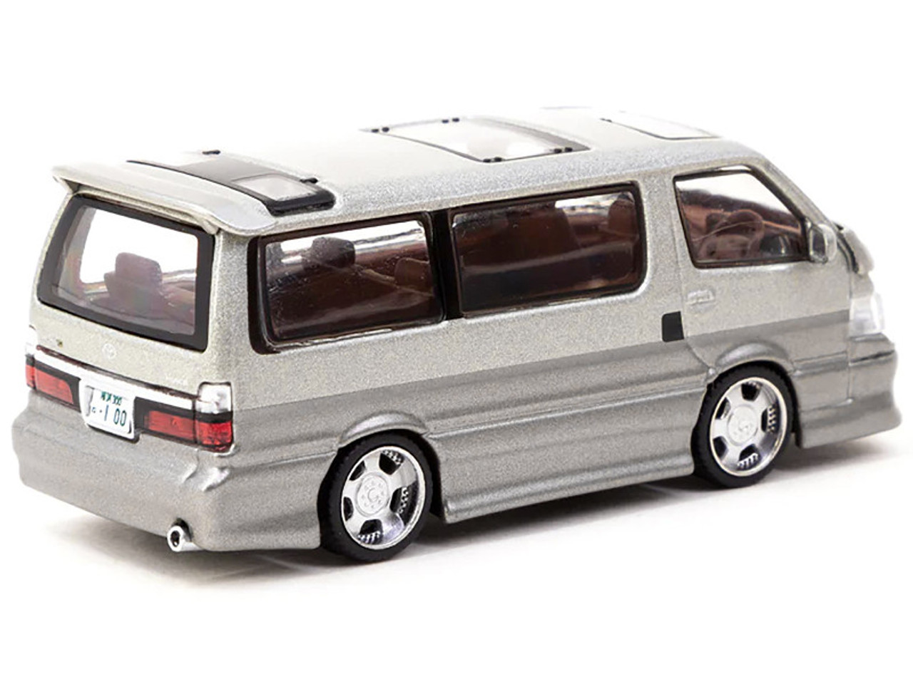 1/64 Tarmac Works Toyota Hiace Wagon Custom Silver / Brown