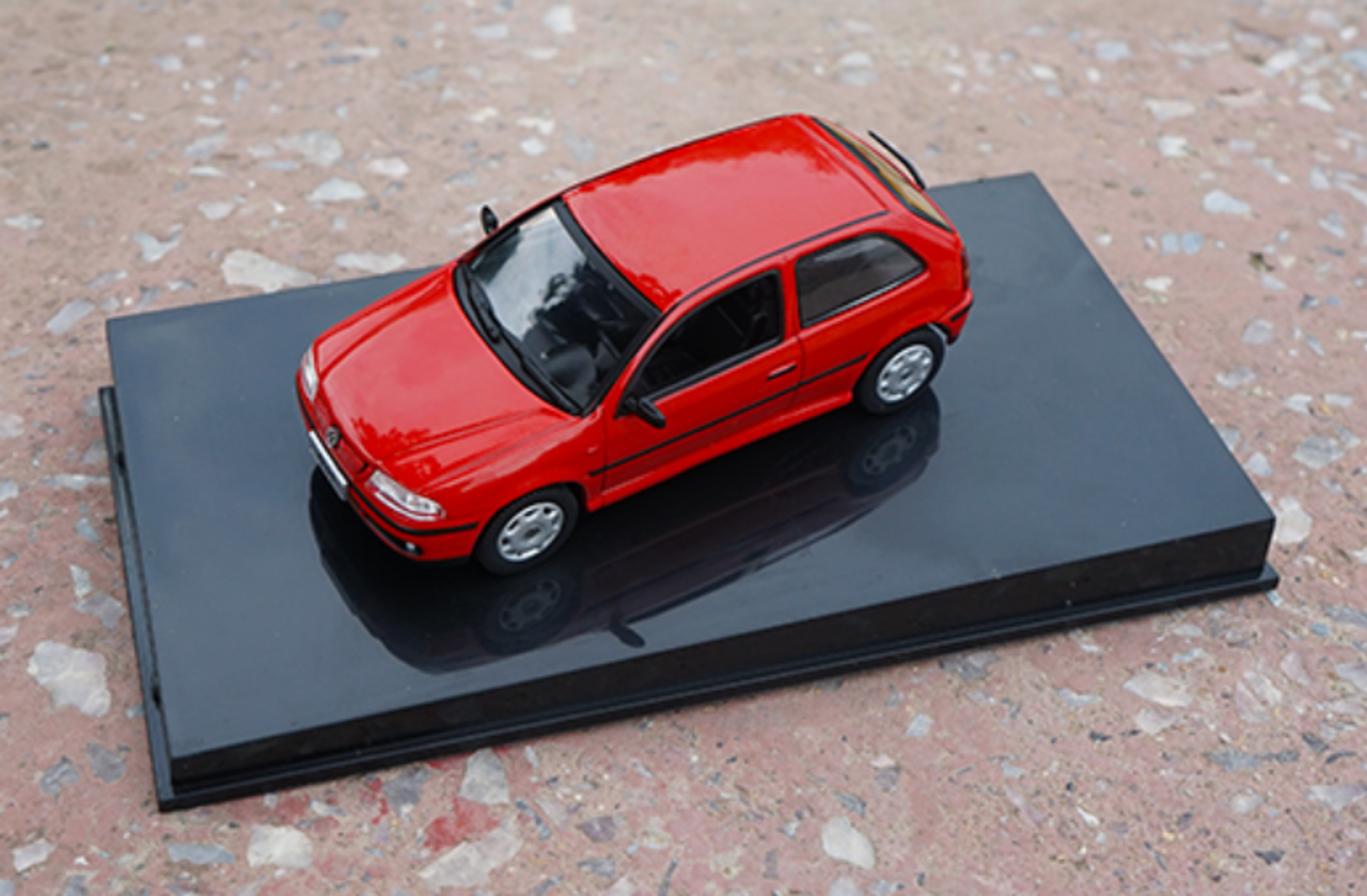 1/43 Dealer Edition Volkswagen VW Gol (Red) Diecast Car Model