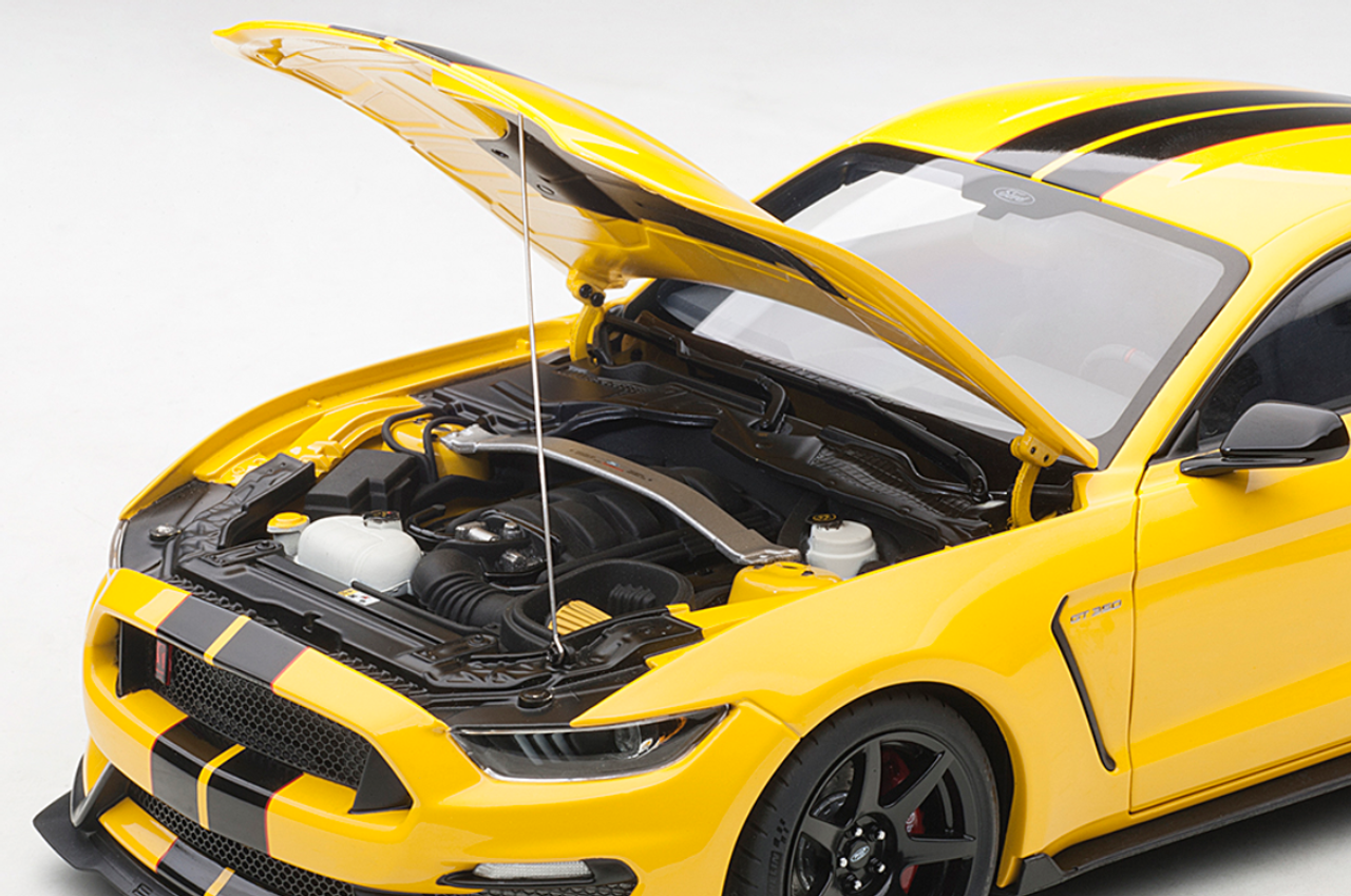 1/18 AUTOart Ford Shelby Mustang GT350 GT350R (Triple Yellow with Black Stripes) Car Model