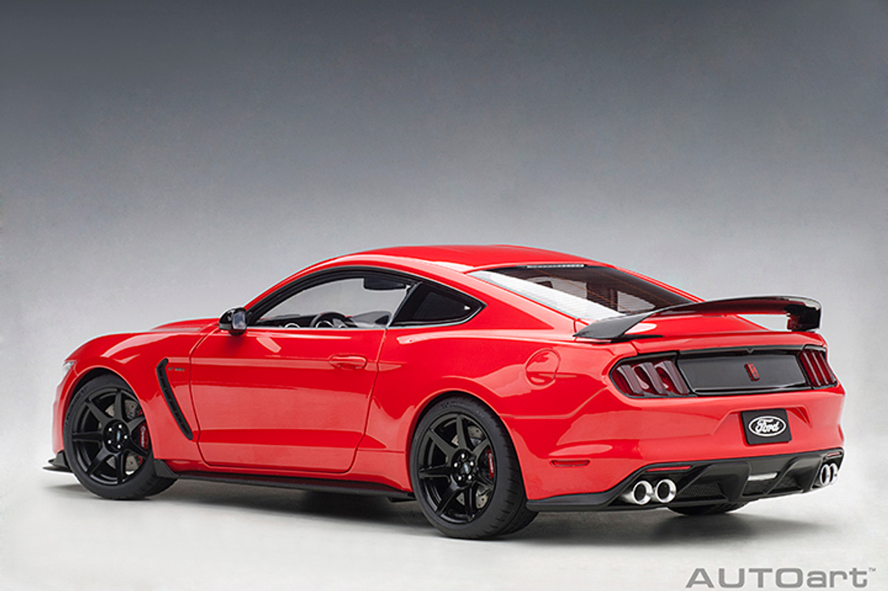 ♥ Triple Yellow Shelby Mustang - 1/18 Scale | LIVECARMODEL