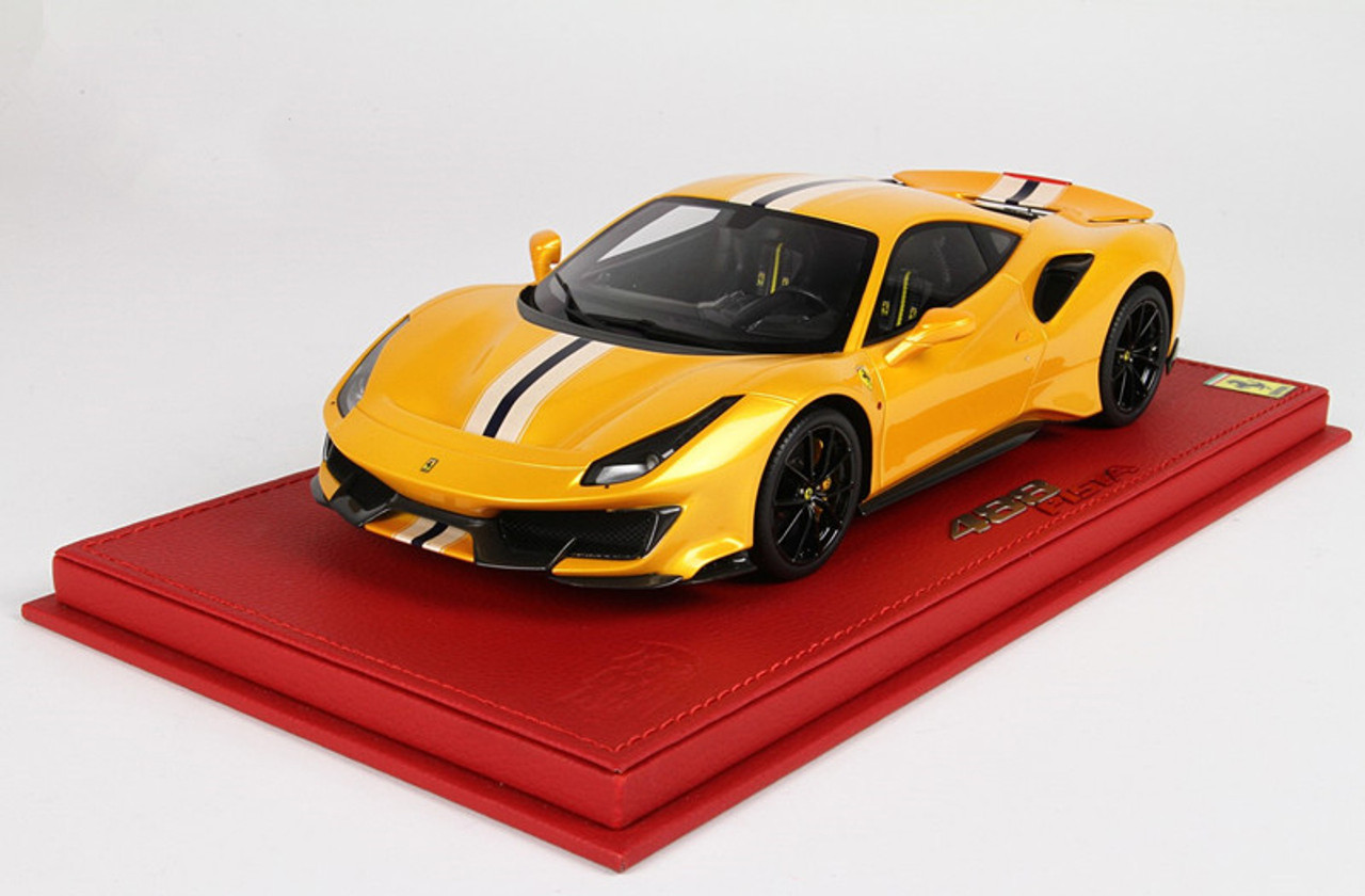 入手困難 BBR モデル 1/18 フェラーリ 488 ピスタ 限定30台 New Limited Edition BBR 1/18 Ferrari 488 Pista Spider Rosso