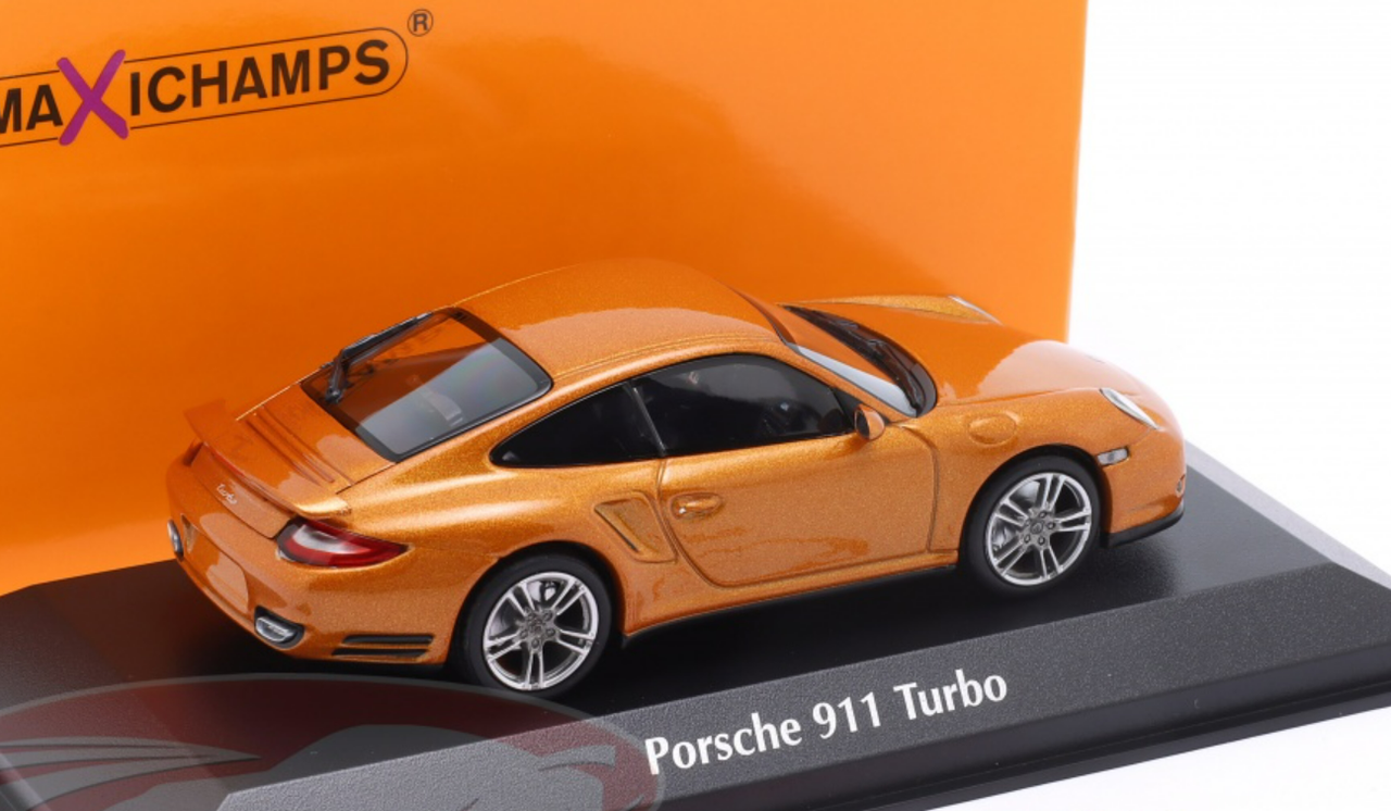 1/43 Minichamps 2009 Porsche 911 (997) Turbo (Gold Metallic) Car Model