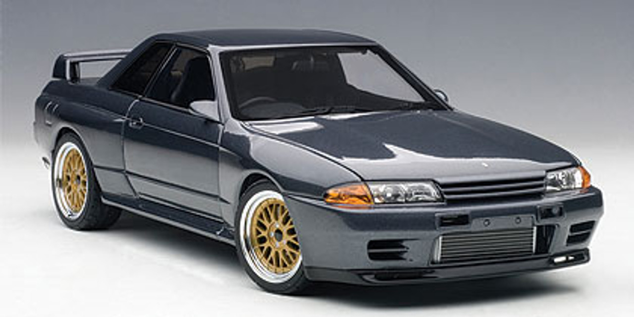 1/18 AUTOart NISSAN SKYLINE GT-R GTR (R32) (GUN GREY METALLIC) WANGAN  MIDNIGHT “REINA” Diecast Car Model 77411