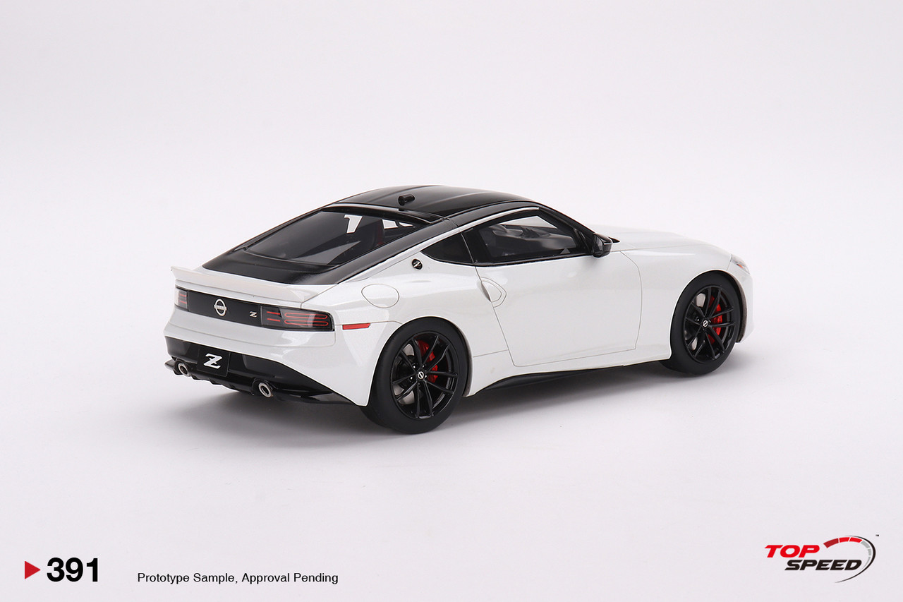 1/18 Top Speed 2023 Nissan Z Performance (Everest White) LHD Resin Car Model