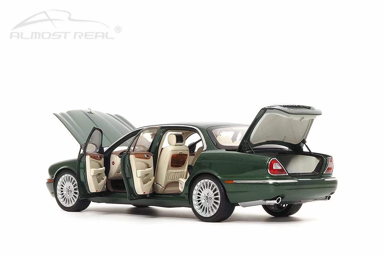 1/18 Almost Real Jaguar XJ6 (X350) (Green) Car Model