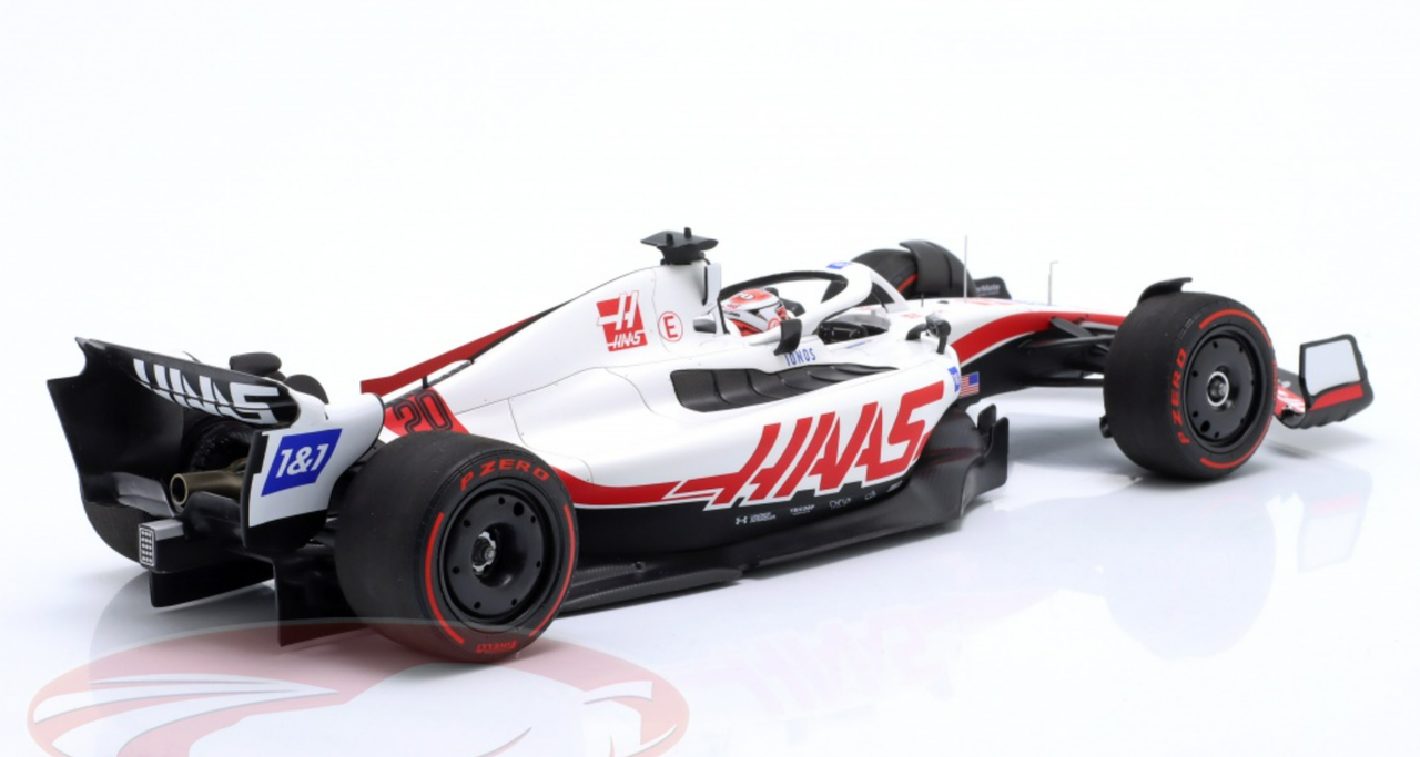 1/18 Minichamps 2022 Formula 1 Kevin Magnussen Haas VF-22 #20 5th Bahrain GP Car Model