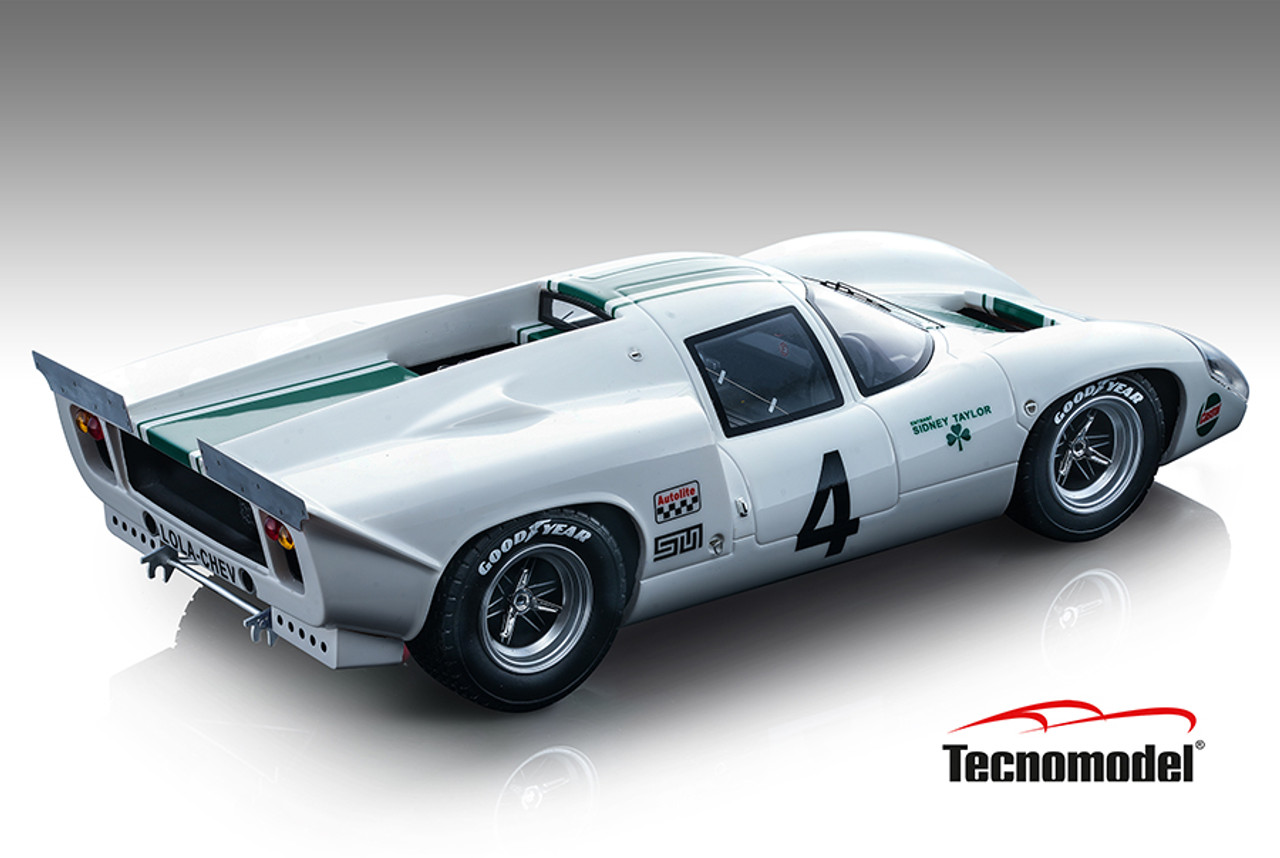 1/18 Tecnomodel Lola T70 MK3B GT Brands Hatch 6 hours 1969 Car #4 DNF Team  Sidney Taylor Driver: P. Revson - S. Axelsson - D. Hulme Resin Car Model