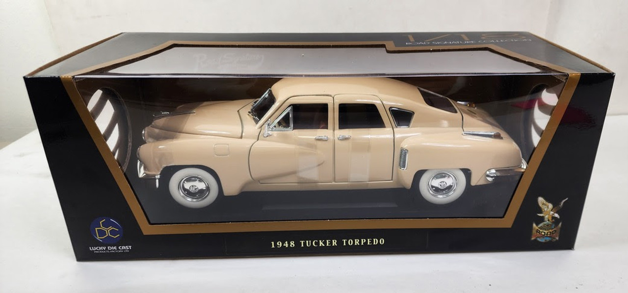 1/18 Road Signature 1948 Tucker Torpedo (Cream White) Diecast Car Model