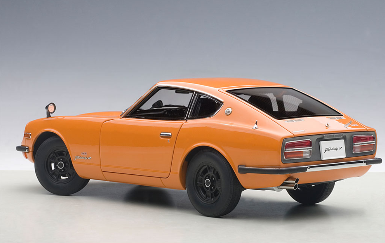 人気超特価1/43 日産 フェアレディ Z432 1969 レッド (43454) 乗用車