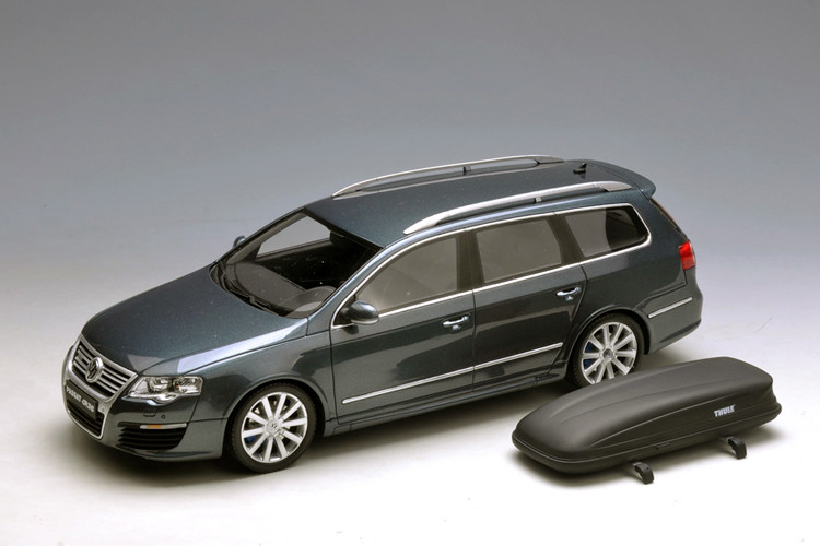 ダイキャスト 1:18 スケール パサート R36 ステーションワゴン モデル ダイキャスト 1:18 スケール パサート R36 ステーションワゴン モデル