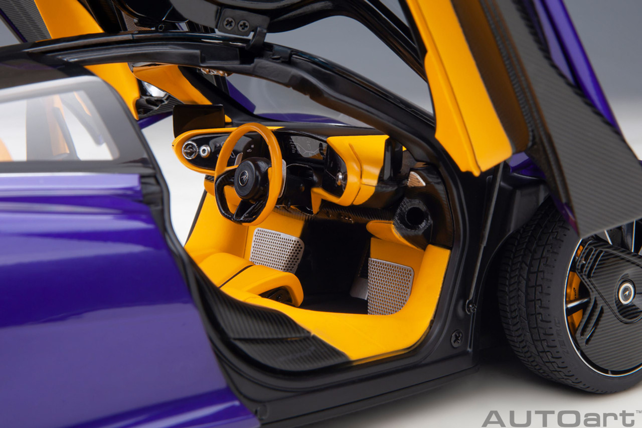 1/18 AUTOart McLaren Speedtail (Lantana Purple) Car Model