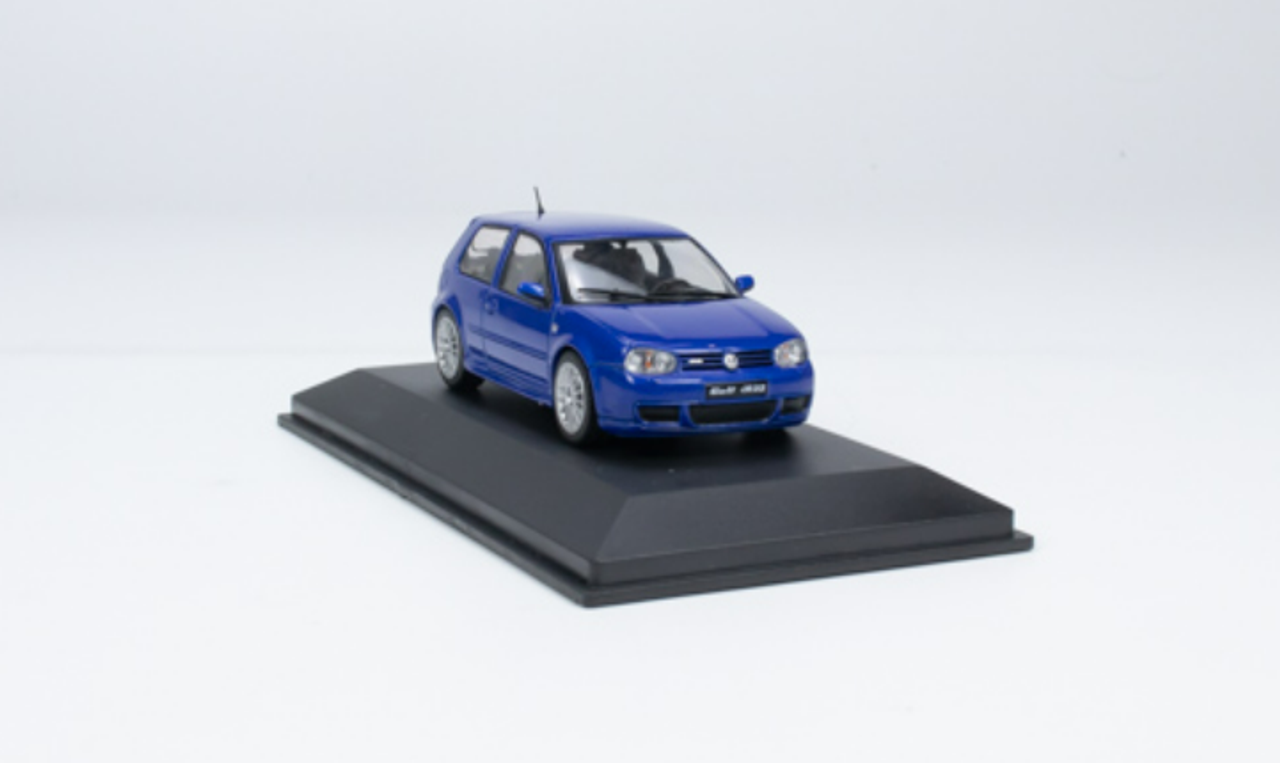 【格安】ミニチャンプス 1/43 VW ゴルフ V R32 ブルー Golf 5 乗用車