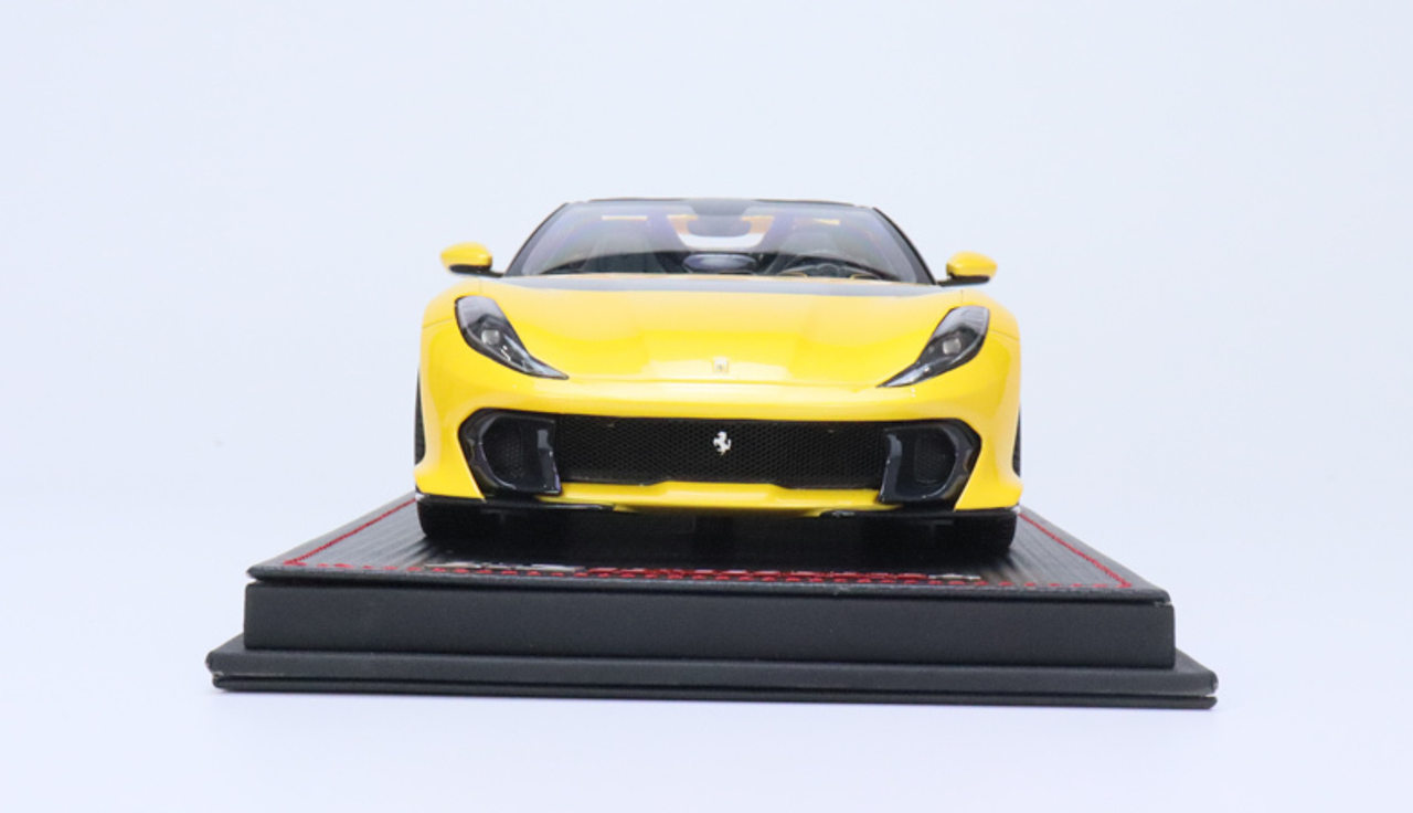 1/18 MR Collection Ferrari 812 Competizione A (Giallo Tristrato Yellow) Resin Car Model