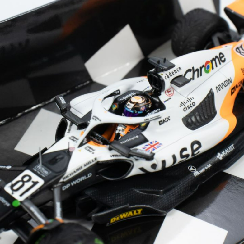 Minichamps 1:43 Oscar Piastri McLaren Monaco 2024 - 2° Posto Senna