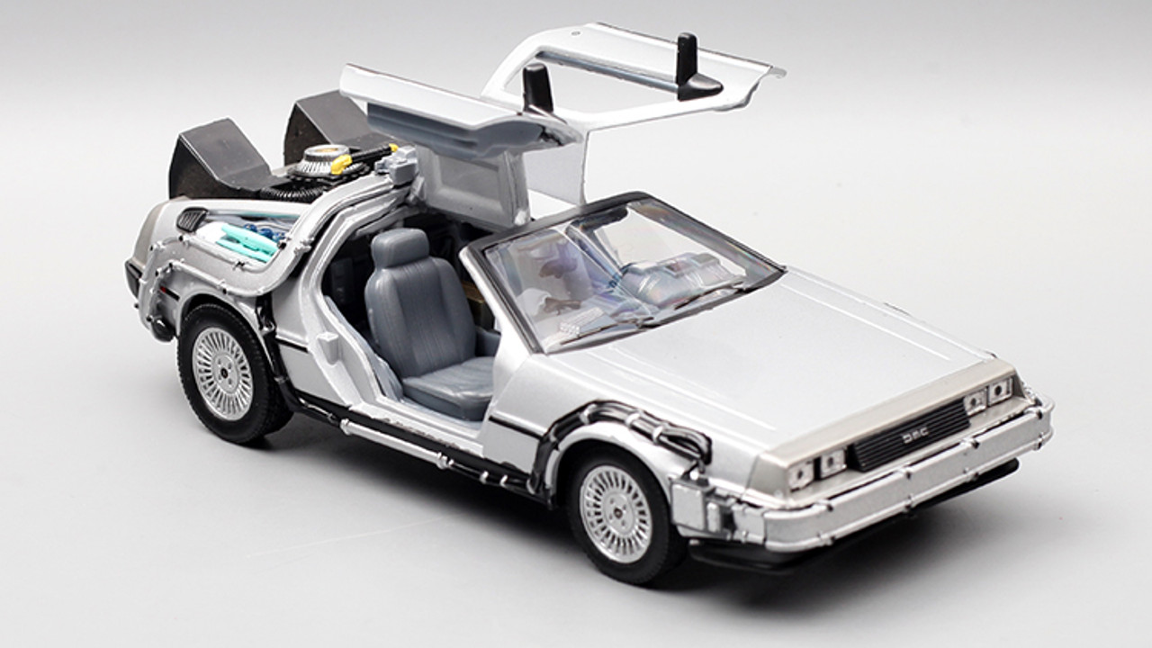 1/24 Welly DeLorean DMC-12 DMC12 Back To The Future Part 1 Diecast Car Model