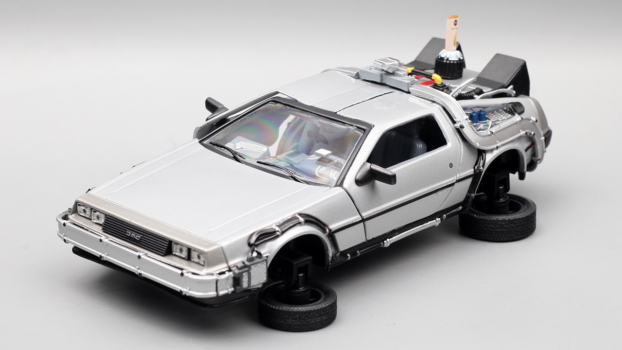 1/24 Welly DeLorean DMC-12 DMC12 Back To The Future Part 2 Flying Version Diecast Car Model
