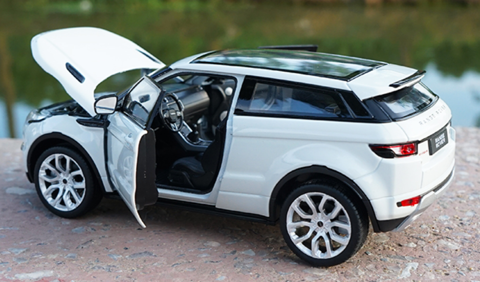 1/24 Welly FX Land Rover Range Rover Evoque (White) Diecast Car Model