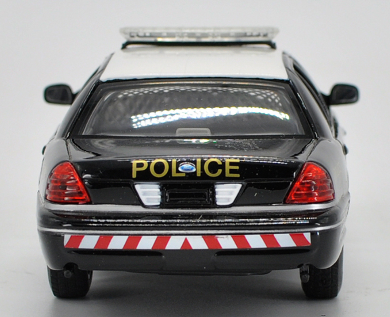 1/24 Welly Ford Crown Victoria Police Car Diecast Car Model