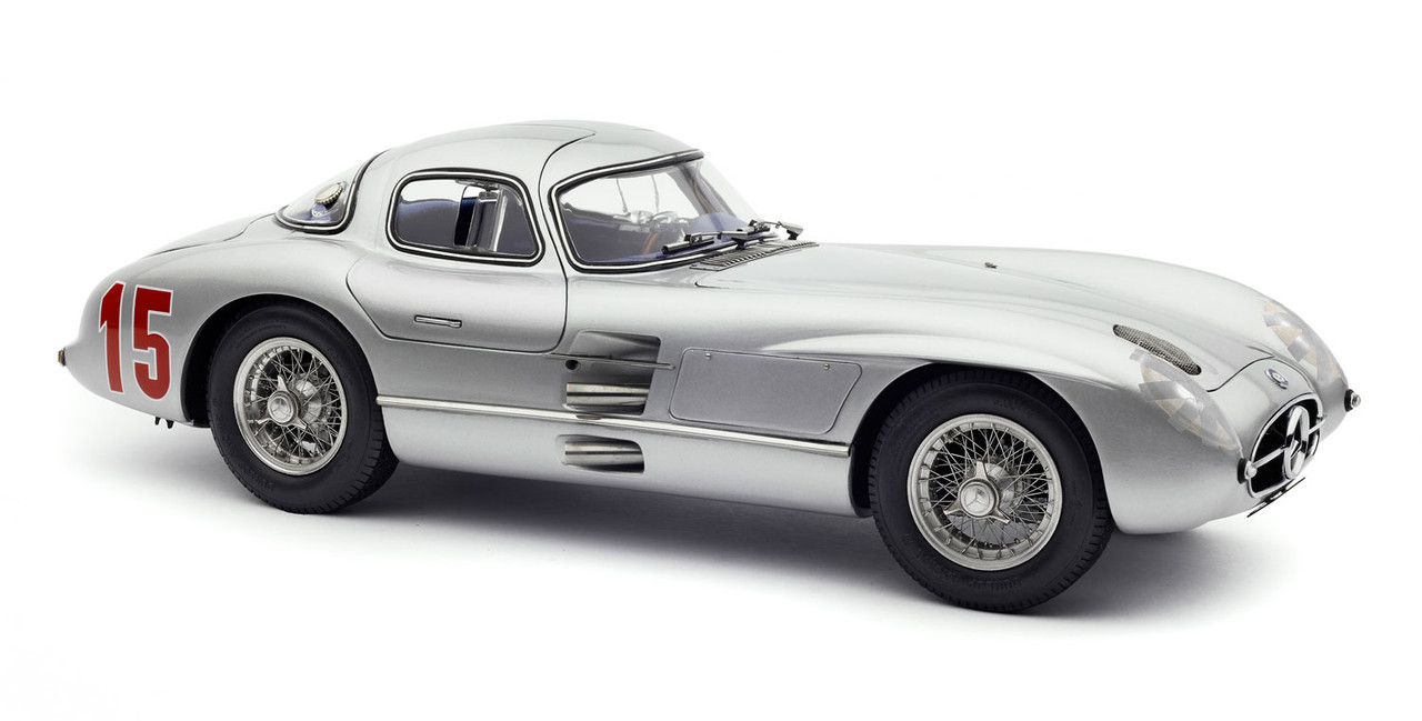 Mercedes-Benz 1/18 CMC ミニカー 300 Blue with Silver Coupe Uhlenhaut SLR 300 MB 1955 CMC Amazon.com: 1955 SLR ミニカー