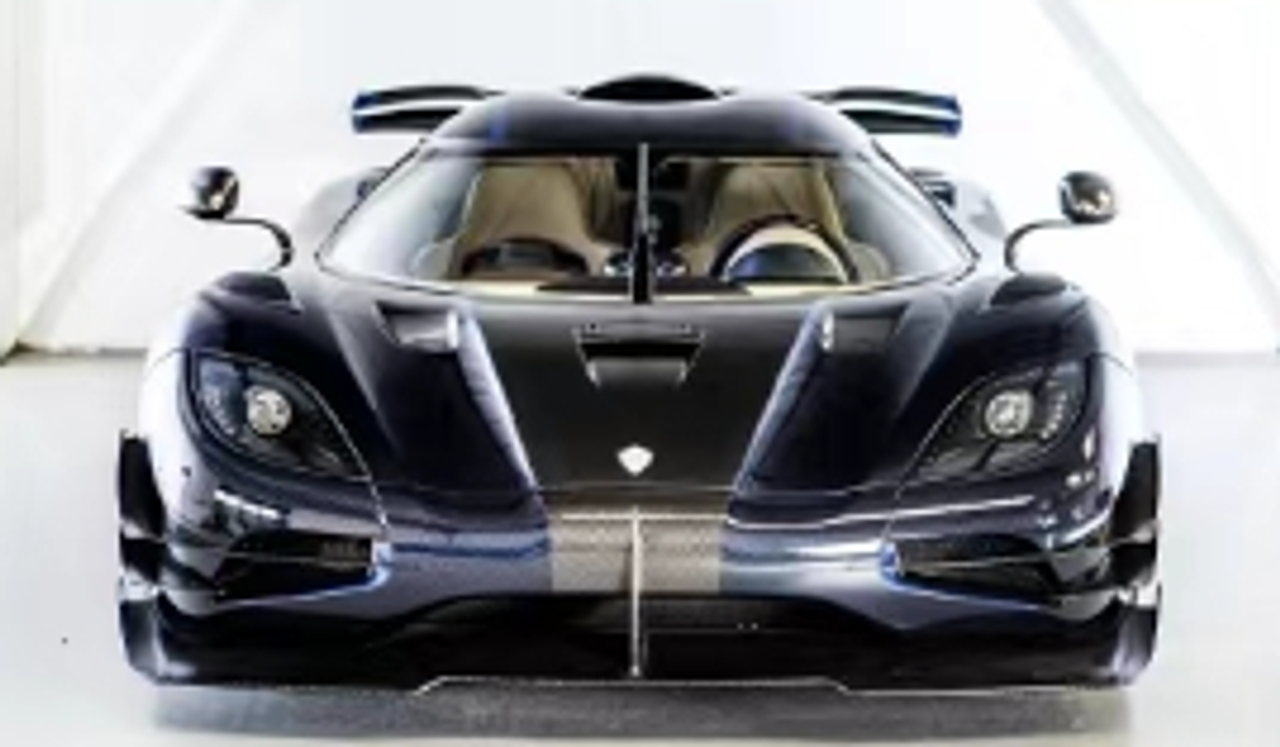 1/18 MCM Koenigsegg one 1 Carbon Blue with Blue Deco Resin Car Model