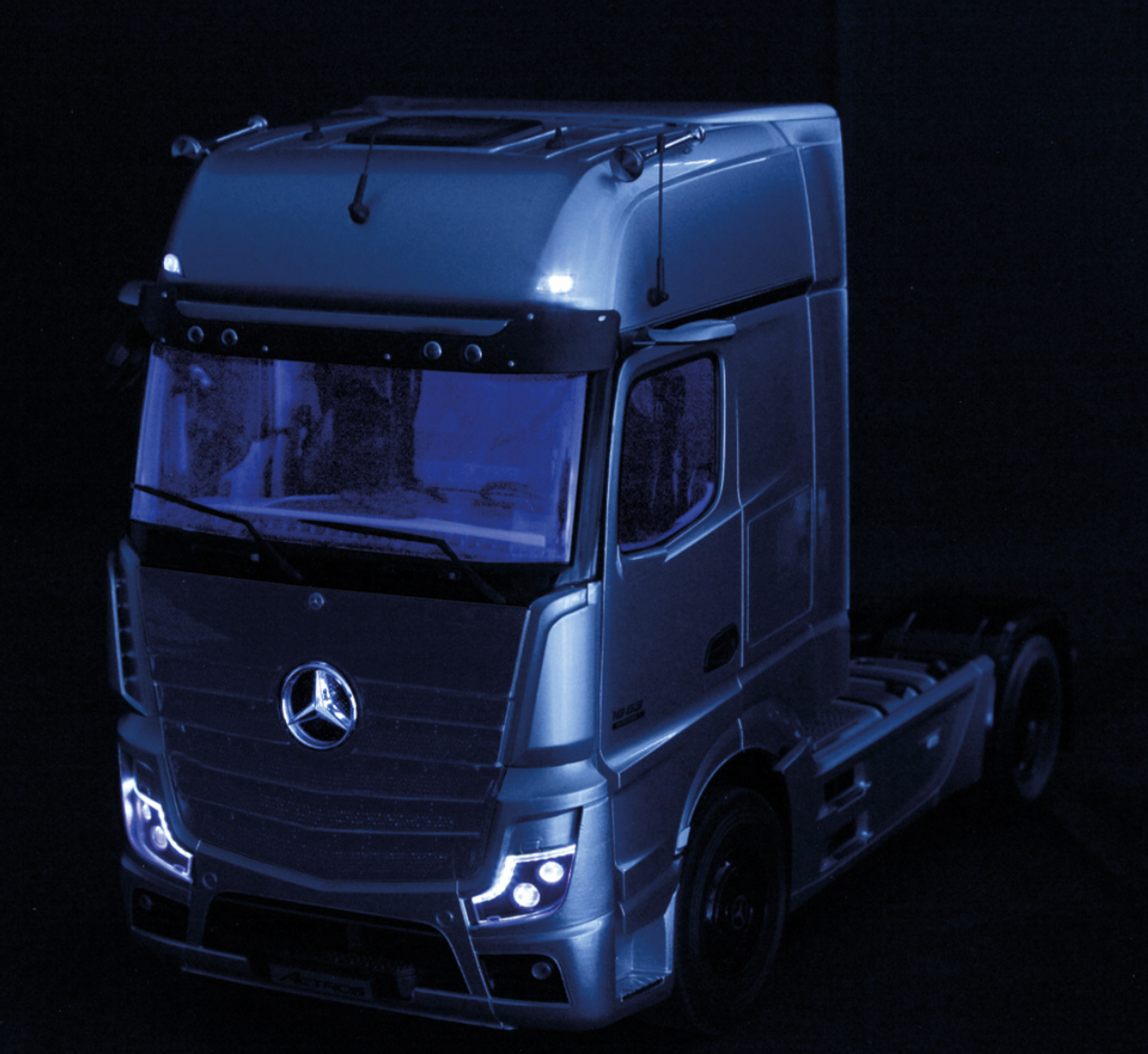 1/18 NZG Mercedes-Benz Actros GigaSpace 4x2 (Blue Metallic with Stripes) Truck Header with Lohr Car Transporter Diecast Model