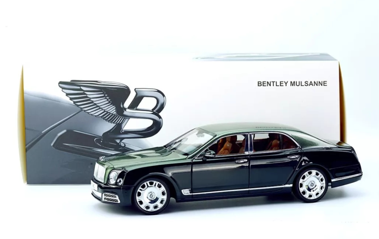 1/18 Almost Real Almostreal Bentley Mulsanne (Green Light Emerald Over Midnight Emerald) Diecast Car Model