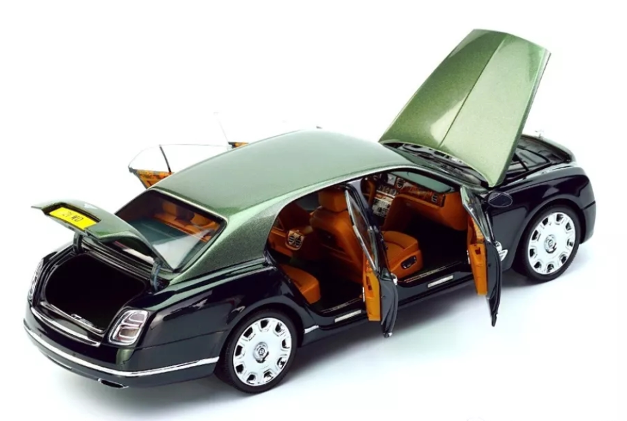 1/18 Almost Real Almostreal Bentley Mulsanne (Green Light Emerald Over Midnight Emerald) Diecast Car Model