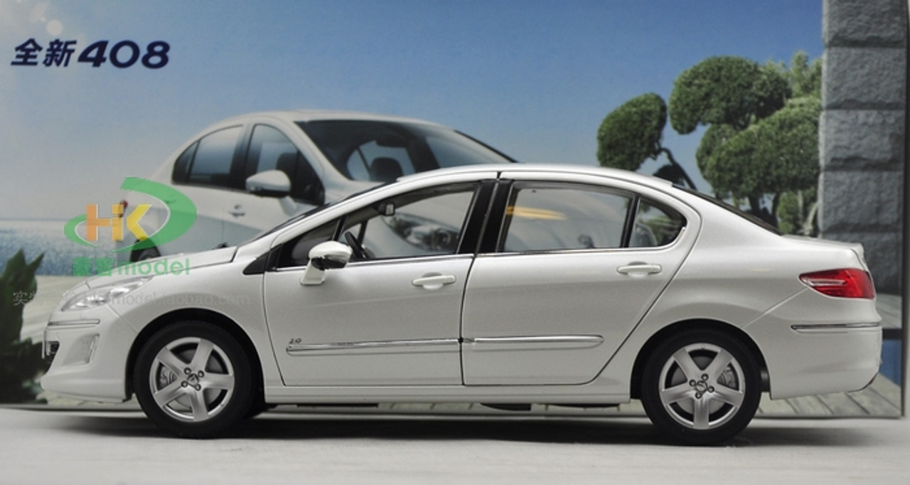 1/18 Dealer Edition Peugeot 408 (White) 1st Generation (2010-2022) Diecast Car Model 1/18 Dealer Edition Peugeot 408 (White) 1st Generation (2010-2022) Diecast Car Model