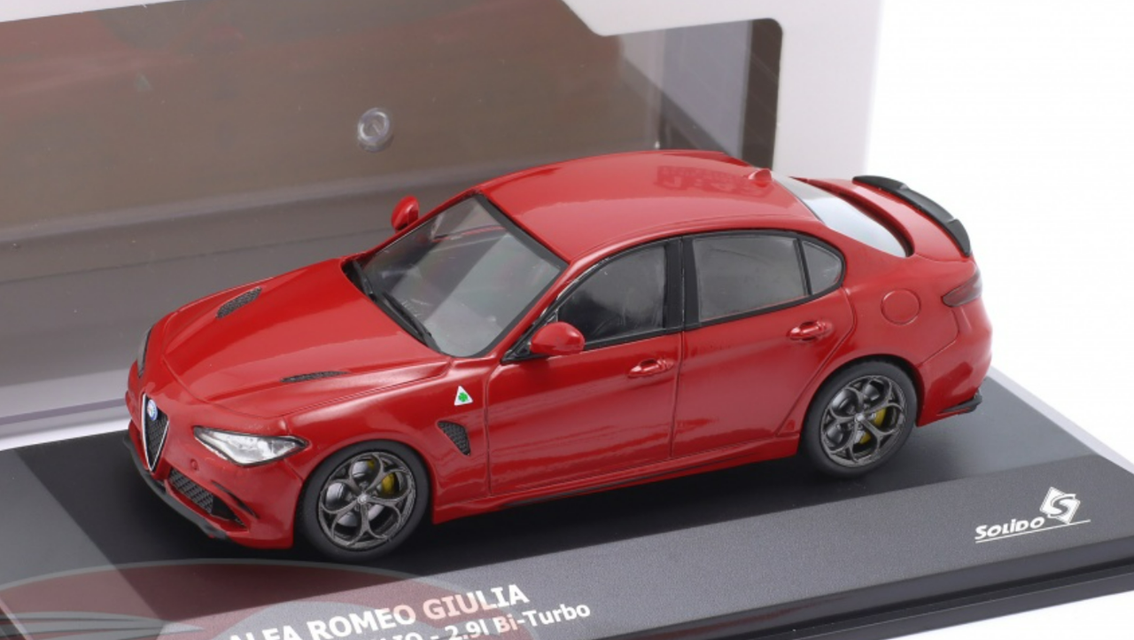 1/43 Solido 2019 Alfa Romeo Giulia Quadrifoglio (Red) Diecast Car Model