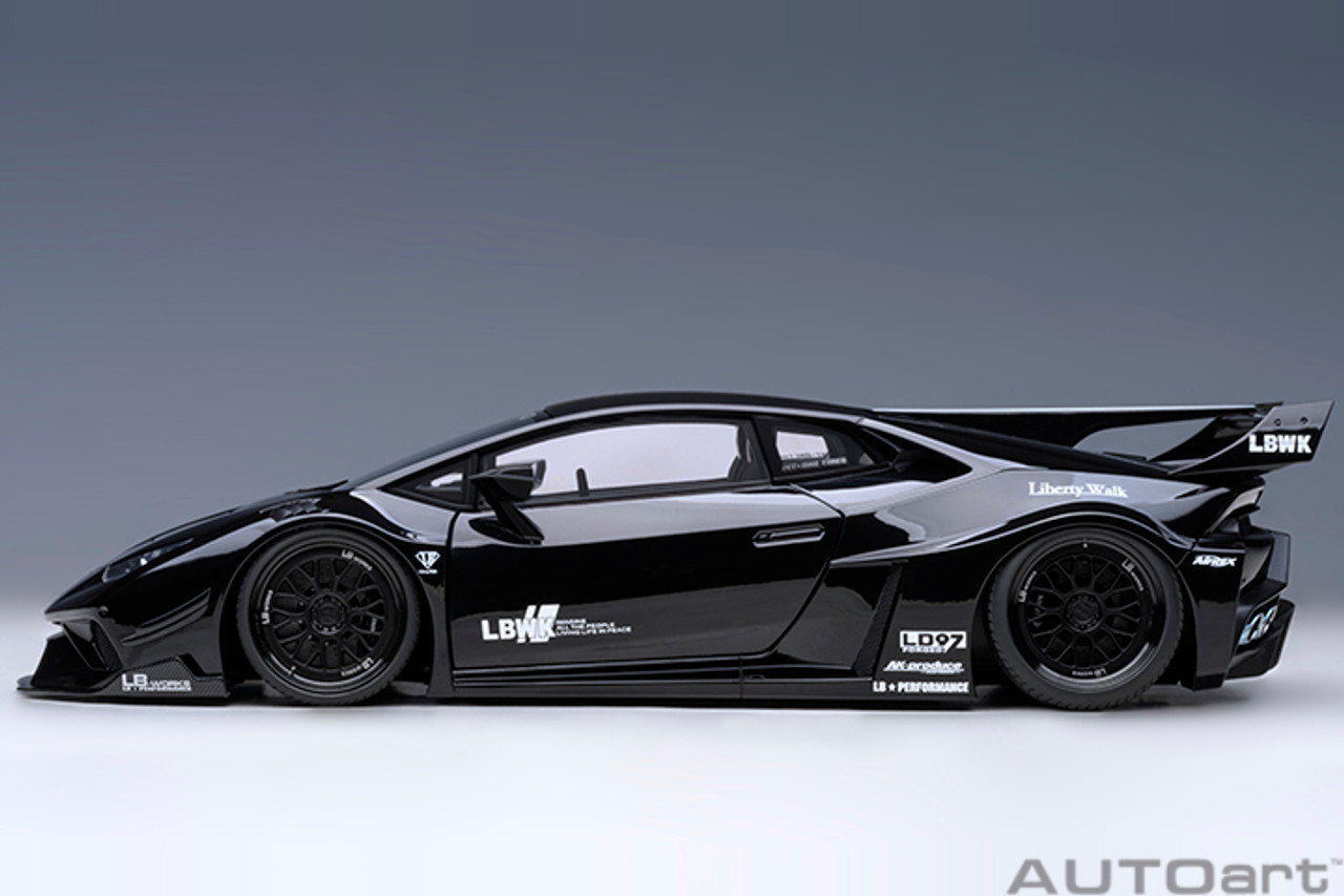 Voiture Miniature Lamborghini Huracan GT Liberty Walk LB Silhouette Black  1/18 - 79129 AUTOART