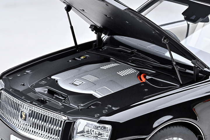 1/18 AUTOart Toyota Century Open Top (Black) Car Model