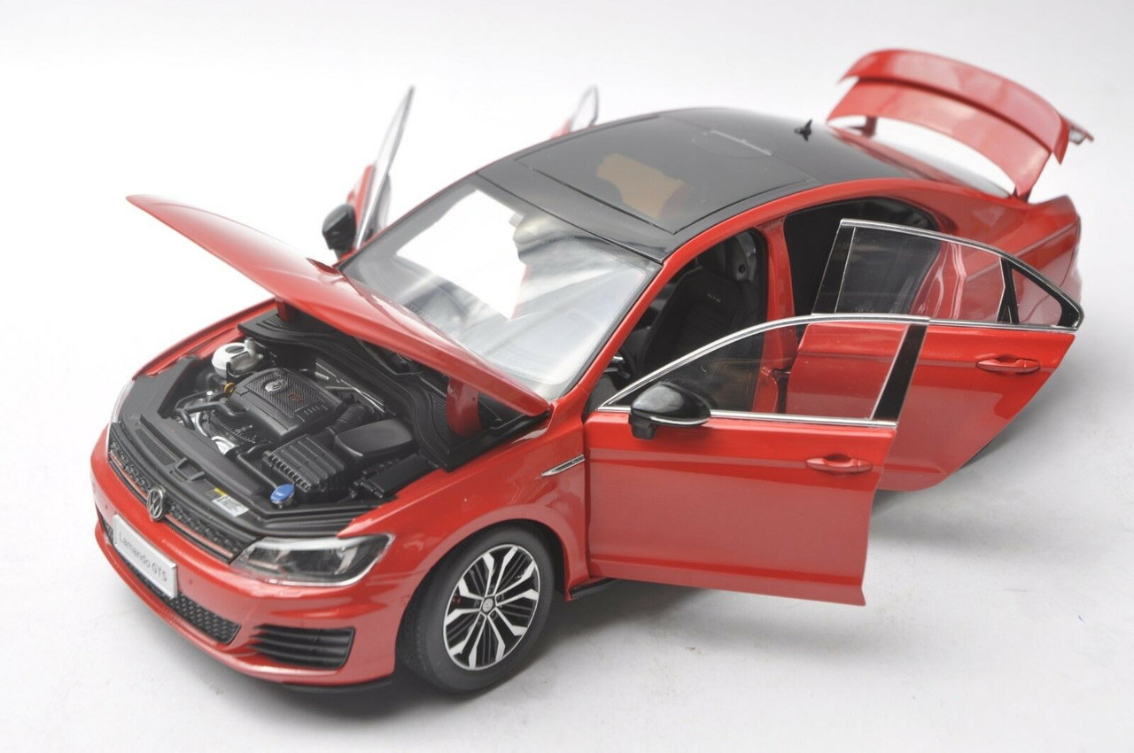 1/18 Dealer Edition Volkswagen VW Lamando GTS (Red) Diecast Car