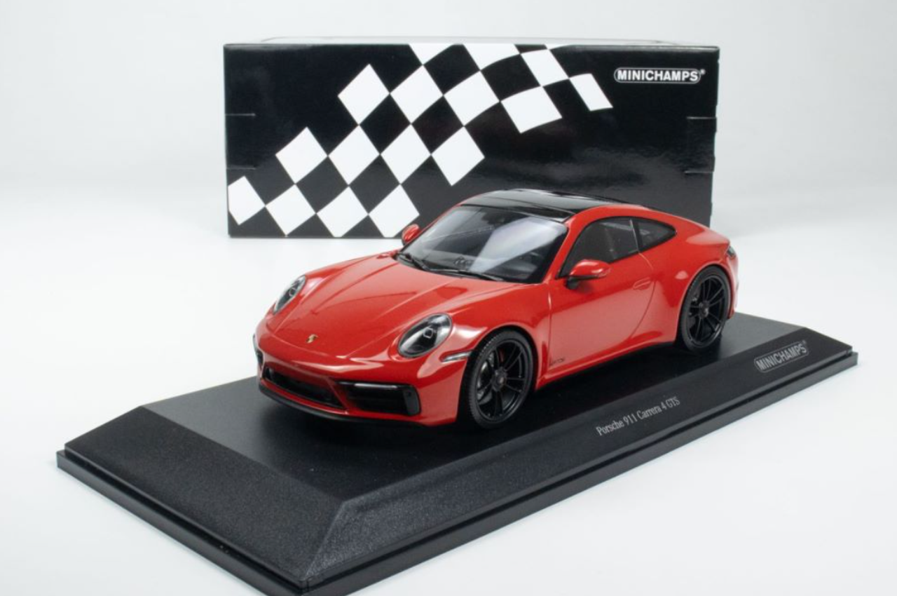 1/18 Minichamps 2020 Porsche 911 Carrera 4 GTS Coupe (Red) Diecast Car Model