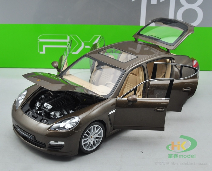 1/18 Welly FX Porsche Panamera S (Brown Coffee) Diecast Car Model