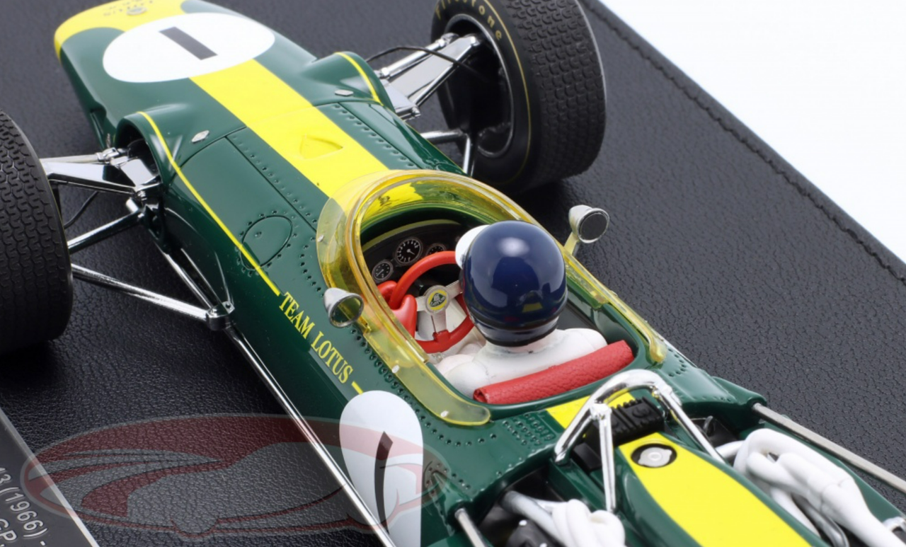 1/18 GP Replicas 1966 Formula 1 Jim Clark Lotus 43 #1 Winner USA GP Car Model with Figure