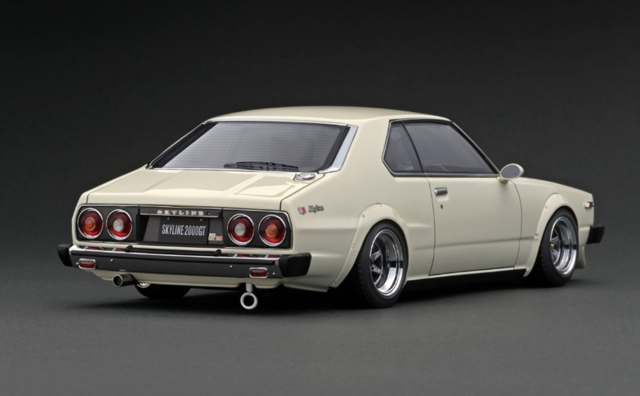 1/18 Ignition Model Nissan Skyline 2000 GT-ES (C210) White (worldwide 80pcs limited production)