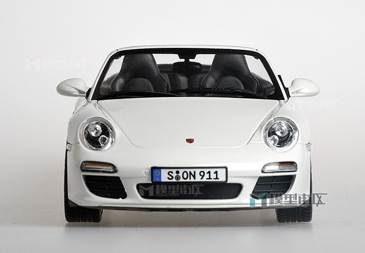 1/18 Norev Porsche 911 Carrera S Cabriolet (White) Diecast