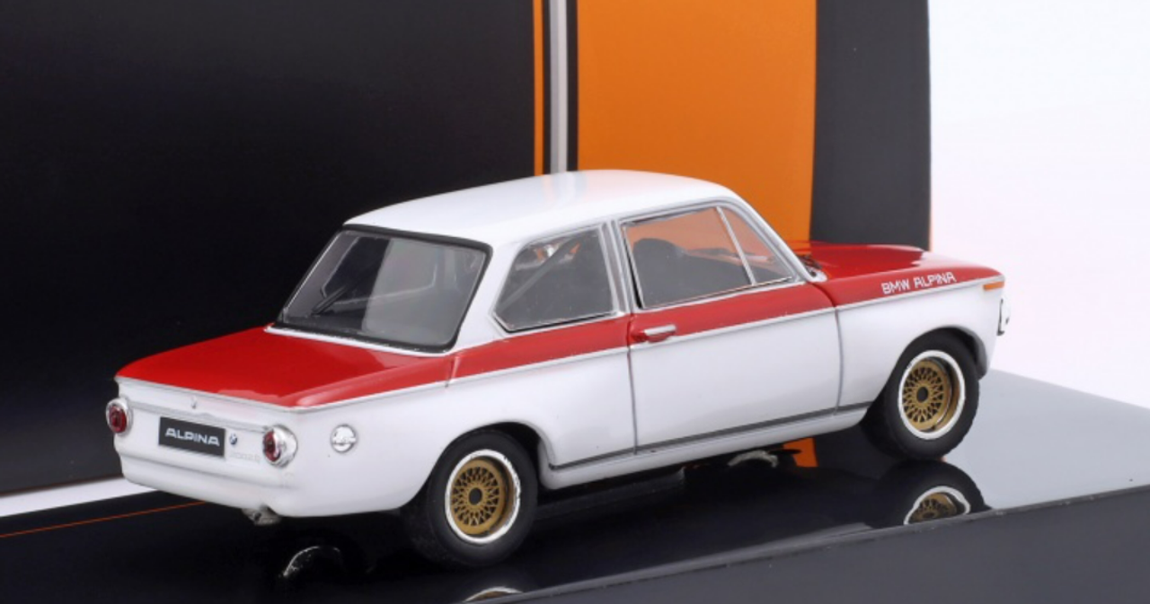 1/43 Ixo 1972 BMW Alpina 2002 Tii (White & Red) Car Model