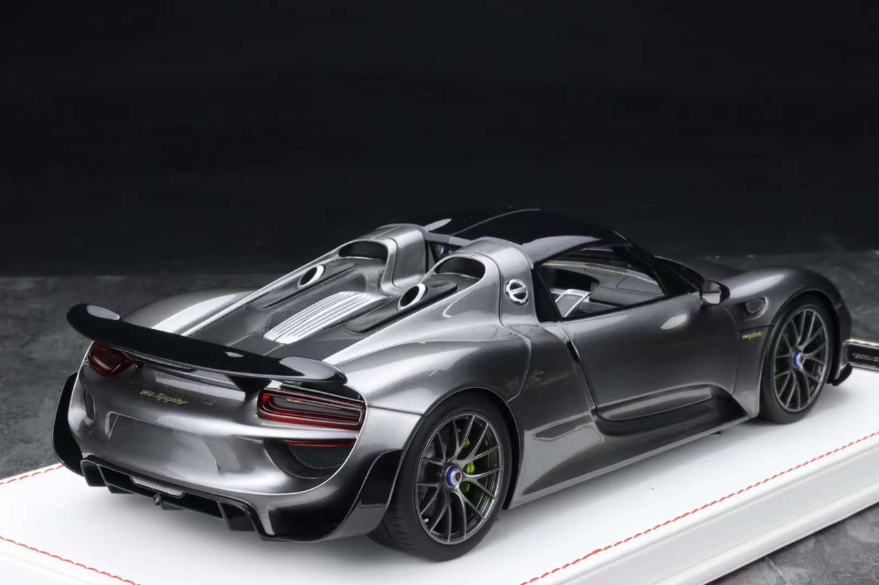 1/18 DM Porsche 918 (Grey) Resin Car Model