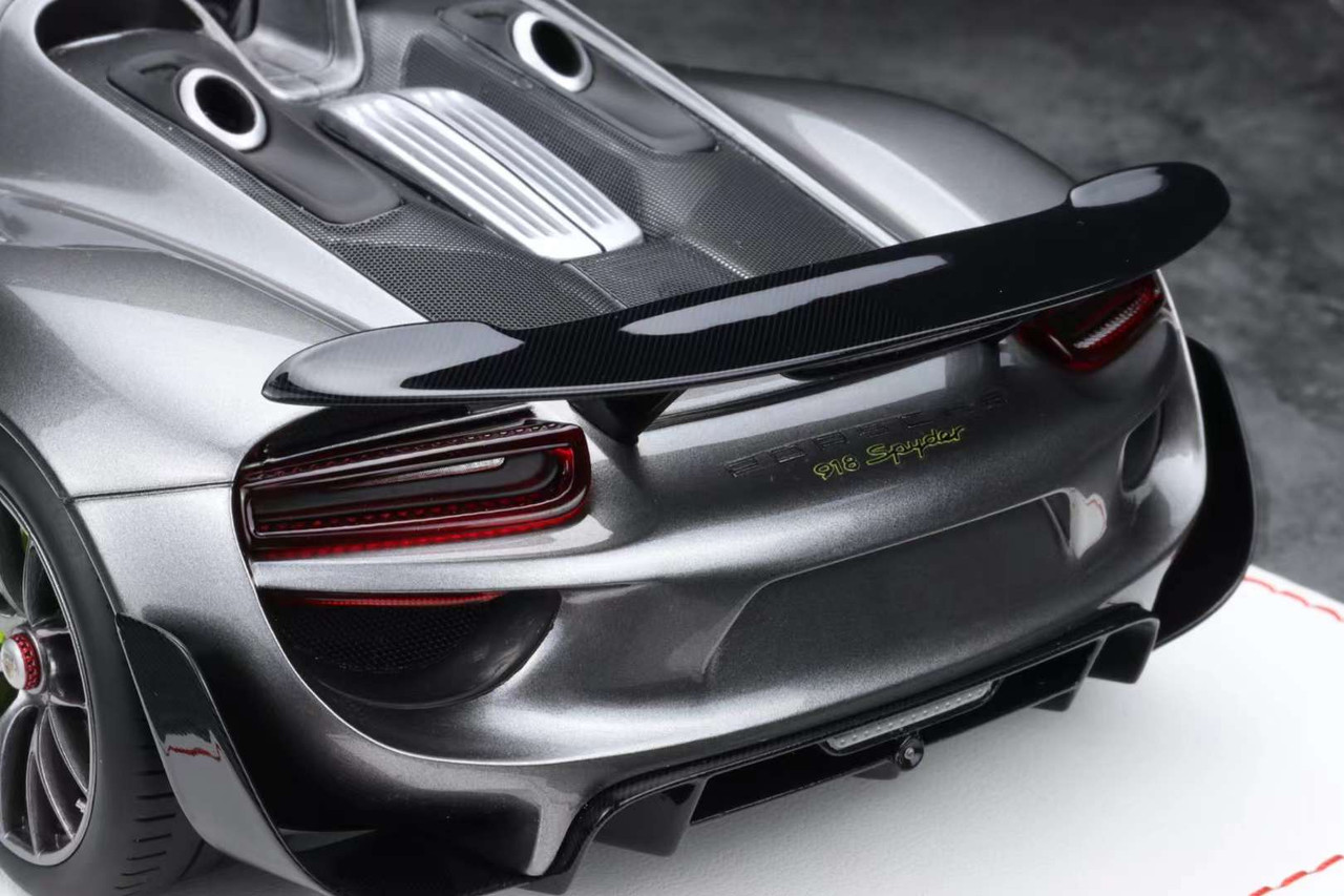 1/18 DM Porsche 918 (Grey) Resin Car Model - LIVECARMODEL.com