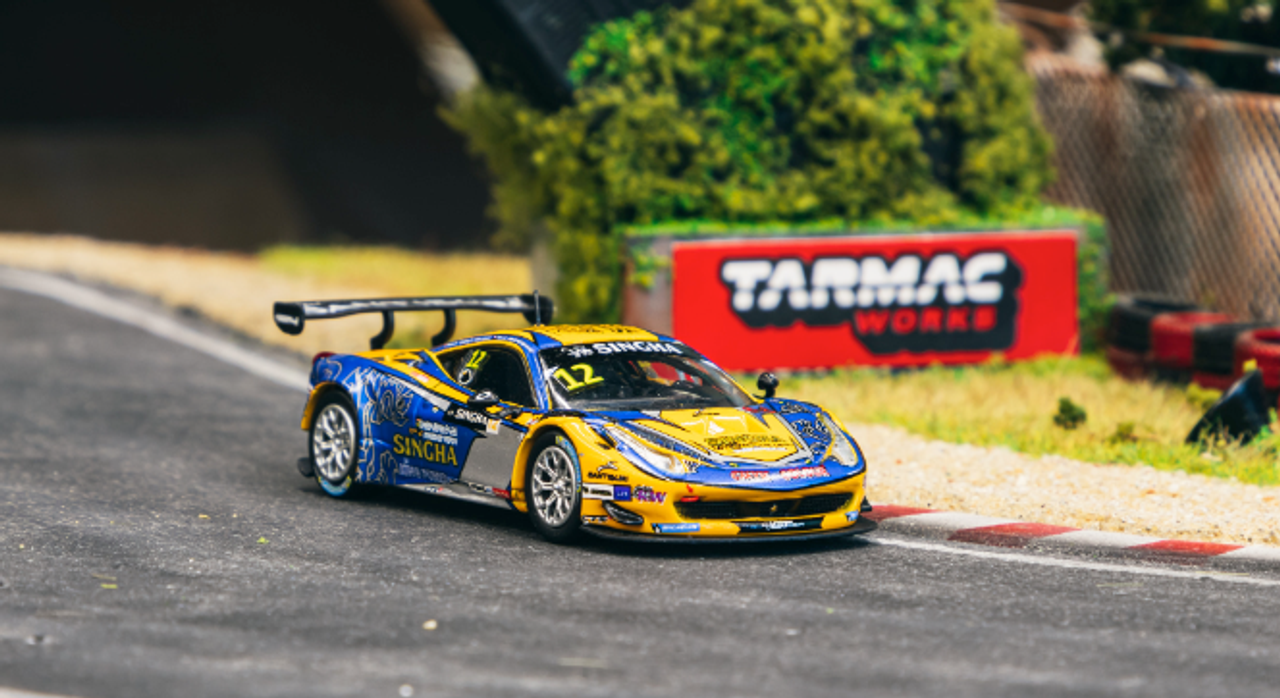 1/64 Tarmac Works  Ferrari 458 Italia GT3